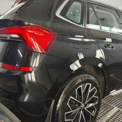 Škoda Kamiq - oprava parkovacích škod a lakování