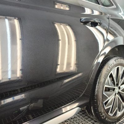 Škoda Kamiq - oprava parkovacích škod a lakování